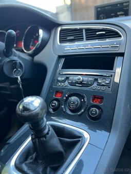 Peugeot 5008 2.0hdi - 8