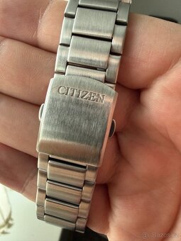 Citizen Eco-Drive Sports AW1760-81Z - 8
