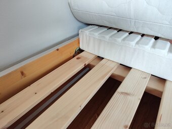 Masivní postel 200x200 - 8