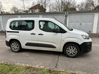 Berlingo pro převoz invalidního vozíku - 8