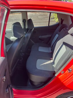 Hyundai i10 1.1 49kw Edition plus nová stk - 8