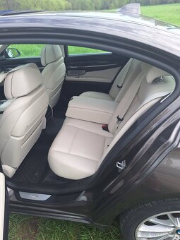BMW 750I XDRIVE - 8