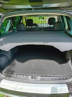 Dacia Duster 1,6i, 4x4 - 8