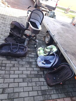 Kombinovatelný kočárek a přenosné sedačky pro děti. - 8