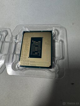 Intel procesory – i5 / i7 / i9 - 8