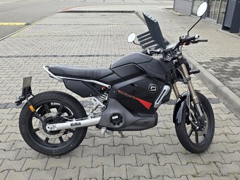 Elektro motorka Super Soco TC Max 2022 - 8