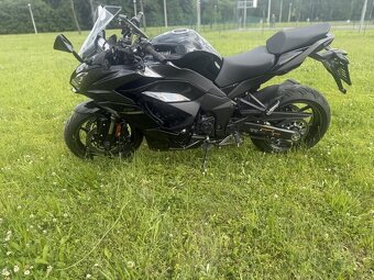 Kawasaki Ninja 1000SX, 2021, ČR, quickshifter - 8