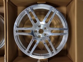 leštěná kovaná alu FORGED 8,5 a 10,5x20" 5x114,3 R20 - 8