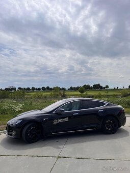 Tesla model S 75D - 8
