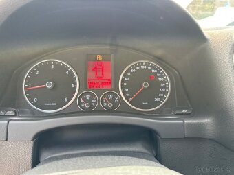 VW Tiguan 2,0tdi 103kw 4x4 DSG 196km - 8