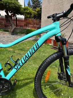 Prodám horské kolo 27,5 Specialized - 8