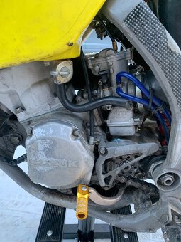 Suzuki rm 125 - 8