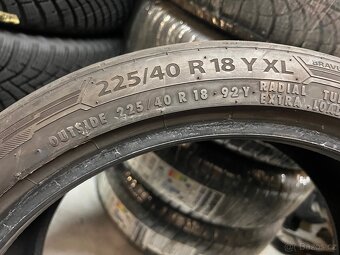 225/40R18 letní pneu BARUM BRAVURIS 5 4mm - 8