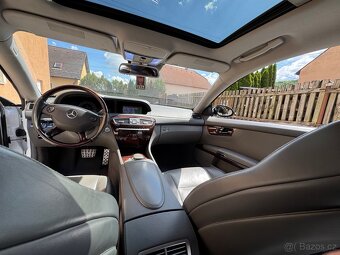 Mercedes-Benz CL500 v8 - 8