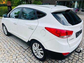 Hyundai ix35 2.0CRDi 4x4 MANUÁL VÝHŘEV TAŽNÉ SERVISKA - 8