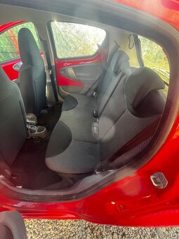 Prodávám vozidlo zn. Toyota Aygo r.v. 2009 - 8