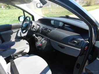 Peugeot 807 ACTIVE HDi 135 8místné - 8