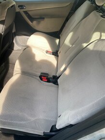 Citroen C4 Grand Piccaso 1.6HDI 80KW Dily z vozu - 8