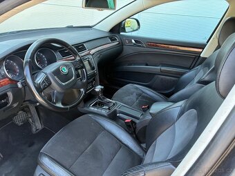 Škoda Superb 2.0 TDI 125kW | 182 tkm, DSG | XENONY, TAŽNÉ - 8