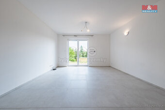 Pronájem bytu 1+kk, 42 m², Vojkov - 8