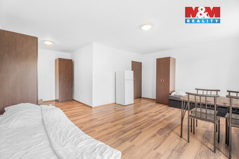 Prodej nájemního domu, 4261 m², Milovice, ul. Topolová - 8