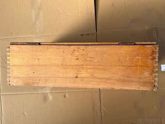 RETRO DŘEVĚNÁ LÉKÁRNIČKA - 8