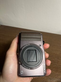 Sony Cybershot DSC-HC20V - 8