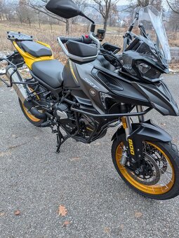 QJmotor SRT800sx - 8