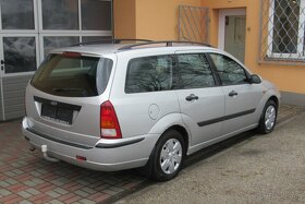 Ford Focus 1.8 TDDI - 8