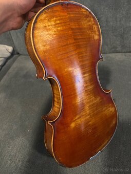 Staré housle - 8