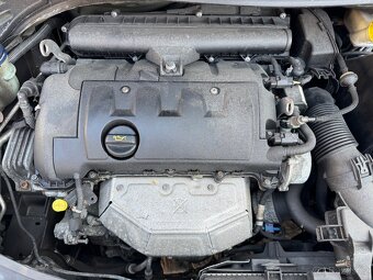 Díly z vozu Peugeot 207 cc 1.6 vti 88kw - 8