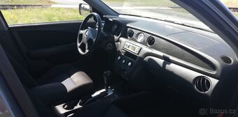 Prodám Mitsubishi Outlander - 8