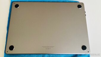 Apple MacBook Air 15” M2 - 8