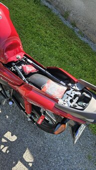 Honda CB 125 F - 8