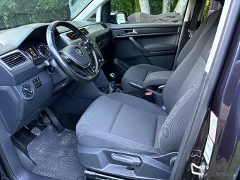 VW Caddy Maxi, 7 míst - 8