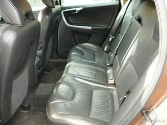 Volvo XC60 - 8