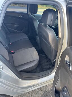 Opel Astra 1,6DCi 81KW 9️⃣2️⃣.0️⃣0️⃣0️⃣Km - 8