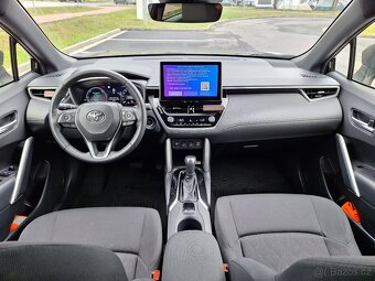 Toyota Corolla Cross, 2.0 Hybrid, Business - 8