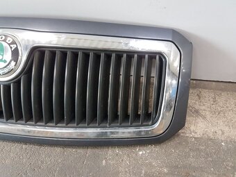 Přední maska Fabia I facelift, tm. šedá met. 9153 - 8