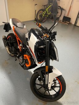 KTM Duke 125 - 8