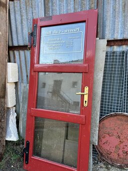 VCHODOVÉ MASIVNÍ DVEŘE - 8