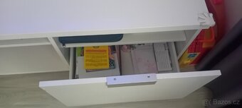 Televizní stolek - 8