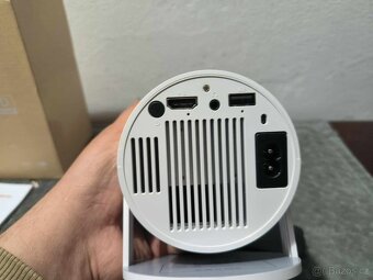 Projektor Magcubic HY300 PRO WIFI android 11 - 8
