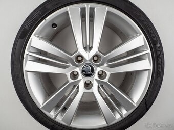 Škoda Octavia - Originání 18" alu kola - Letní pneu - 8