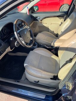 Ford Mondeo - 8