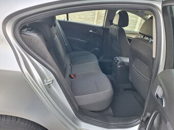 Opel Insignia 1,6/85kW - 8