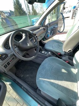 Peugeot 206 automat - 8