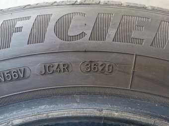 215/65R16 102H GOODYEAR EFFICIENT GRIP SUV 4X4 - 8