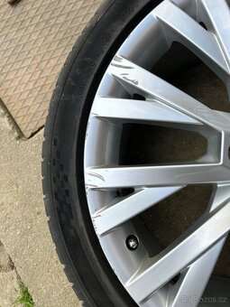Sada Antares R18 + Michelin Pilot Sport 5 - 8