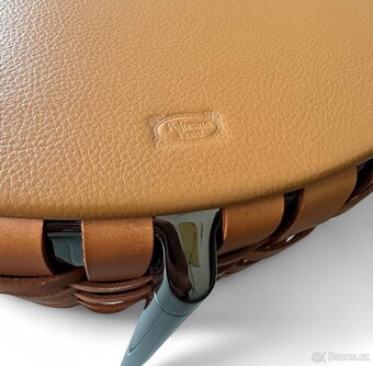 Luxusní designový stolek Cestlavie Poltrona Frau - 8